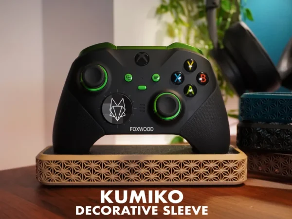 Controller Stand Sleeve - Kumiko