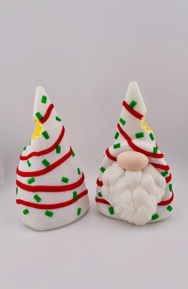 Christmas Snack Cake Gnome - Ảnh 2